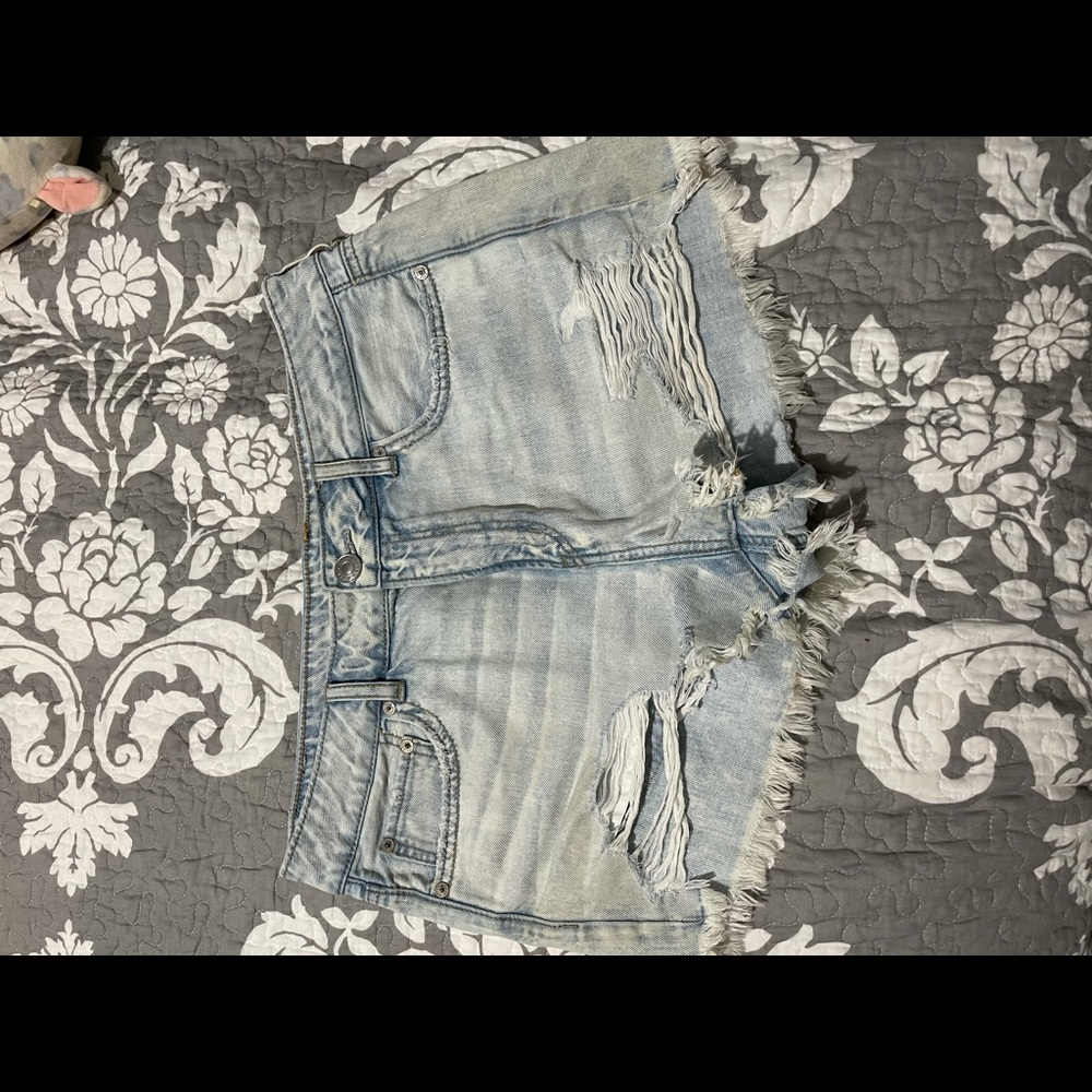 American eagle short